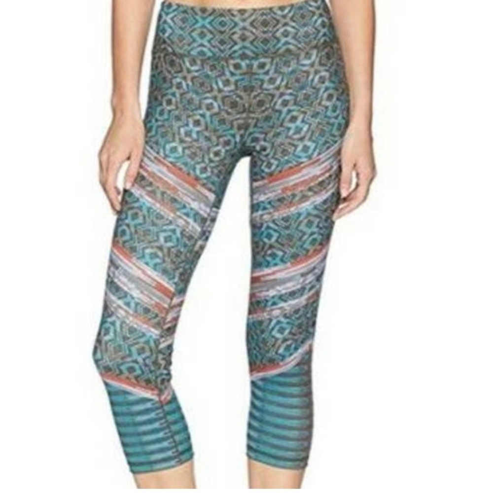 EUC Prana Roxanne Capri Green Grey Tribe Capri Leggings Size Small